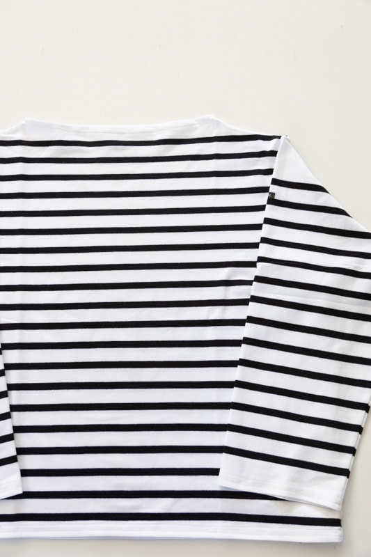 OUTIL ウティ | TRICOT AAST Col : WHITE/BLACK (ラッセル編み) 公式