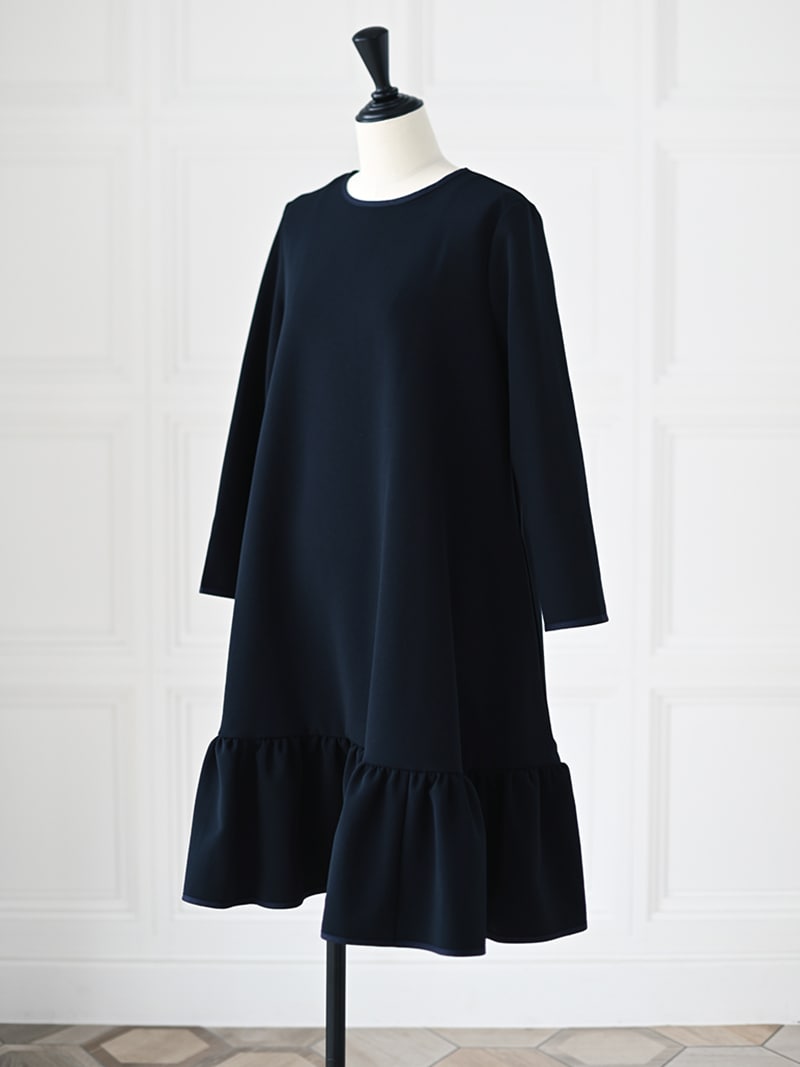 裾フリルフレアワンピース～長袖（short） | New Arrival