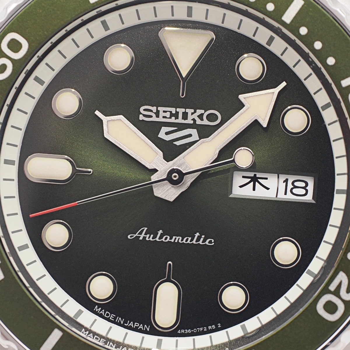 セイコー 5スポーツ メカニカル カーキ文字盤 SBSA019 4R36-07G0 自動