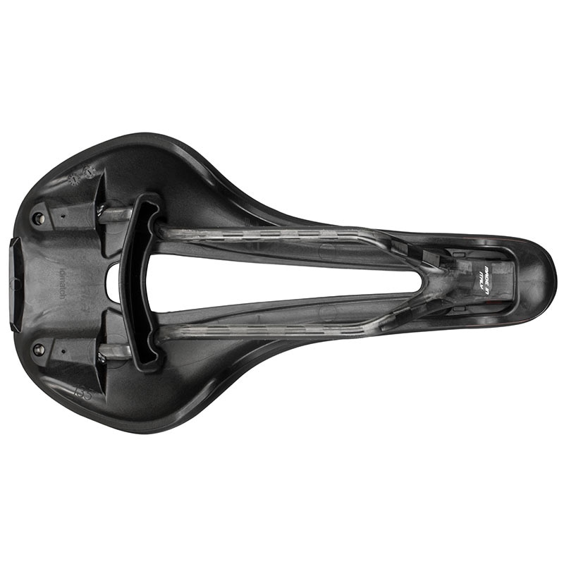 セライタリア FLITE BOOST プロチーム キットカルボニオ スーパー