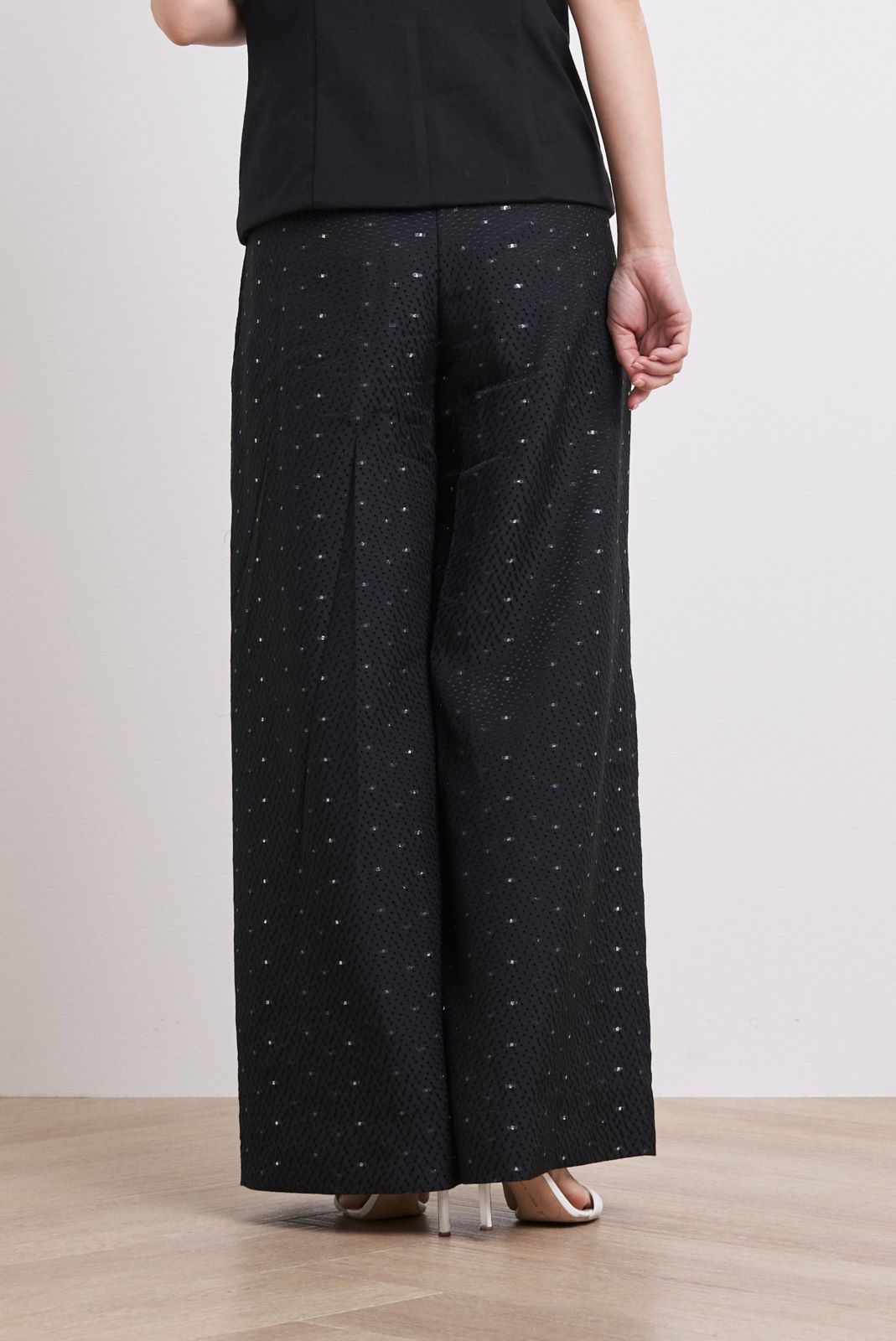 yori shiroconラメチップバギーパンツ36