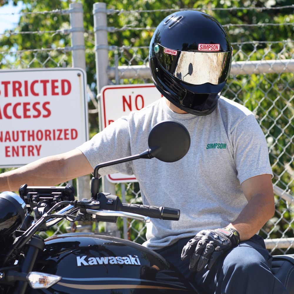 SIMPSON BANDIT Pro ブラック | SIMPSONヘルメット公認オンラインストア