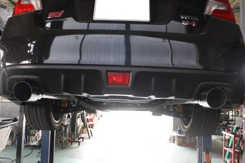 スバル WRX STI ワンオフリアマフラー【型式：3BA－VAG