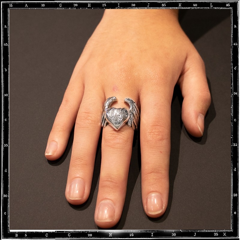 HEART & WINGS RING - LARGE | クレイジーピッグ公式オンラインストア