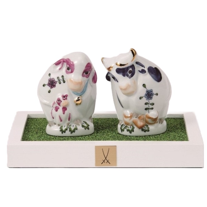 マイセン ミニ干支人形 丑(ウシ)2体セット(台座付） 83639/83640/D/3P