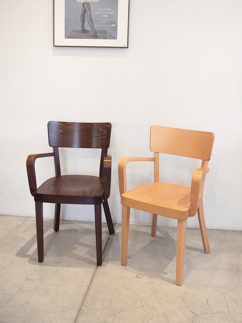専用4脚 展示品 ポーランド製 FAMEG Sector ダイニングチェア 【公式