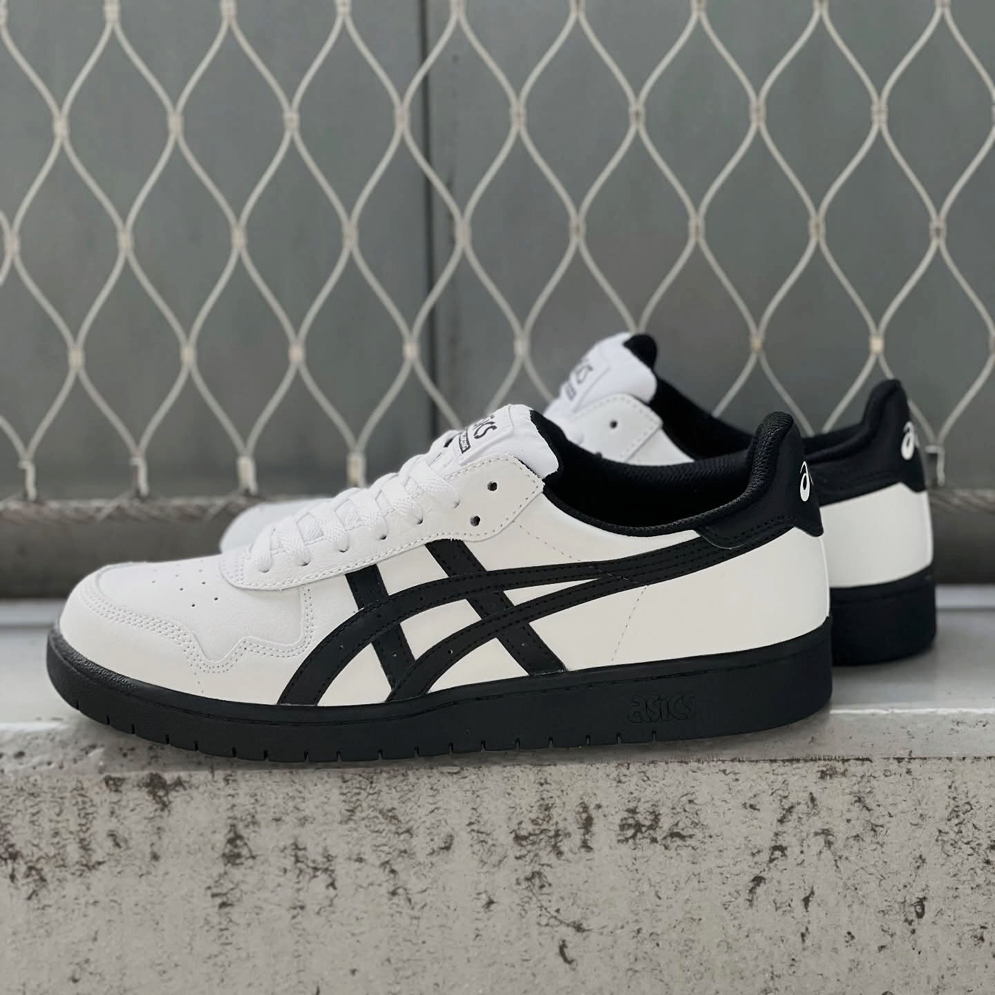 asics skatebording】 JAPAN PRO カラー： white/black アシックス