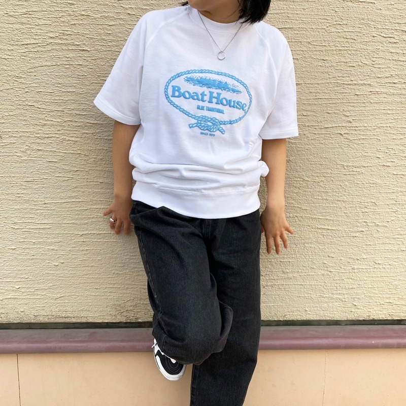 17_000000000829.jpg?1758009399