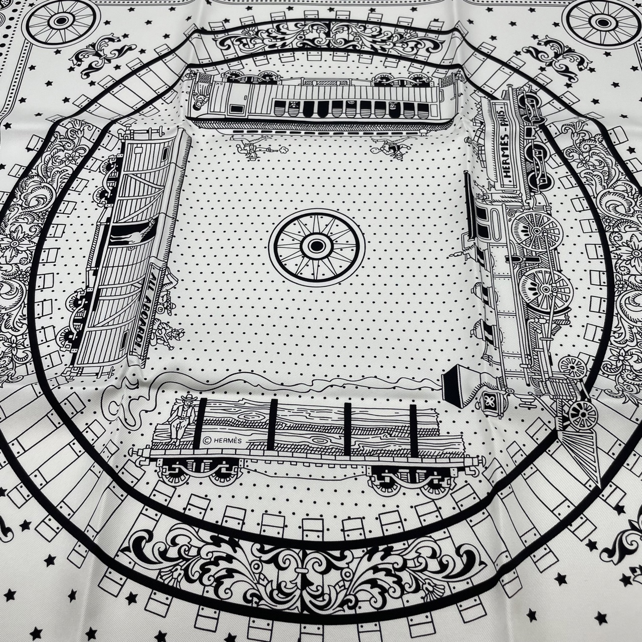 エルメス カレ 55 ALL ABOARD! オールアボード ブラン/ノワール