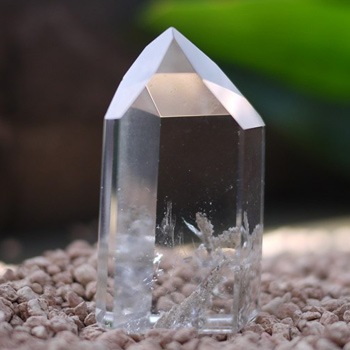 水晶六角柱 〔2131〕：原石（天然石 パワーストーン）- | クリスタル