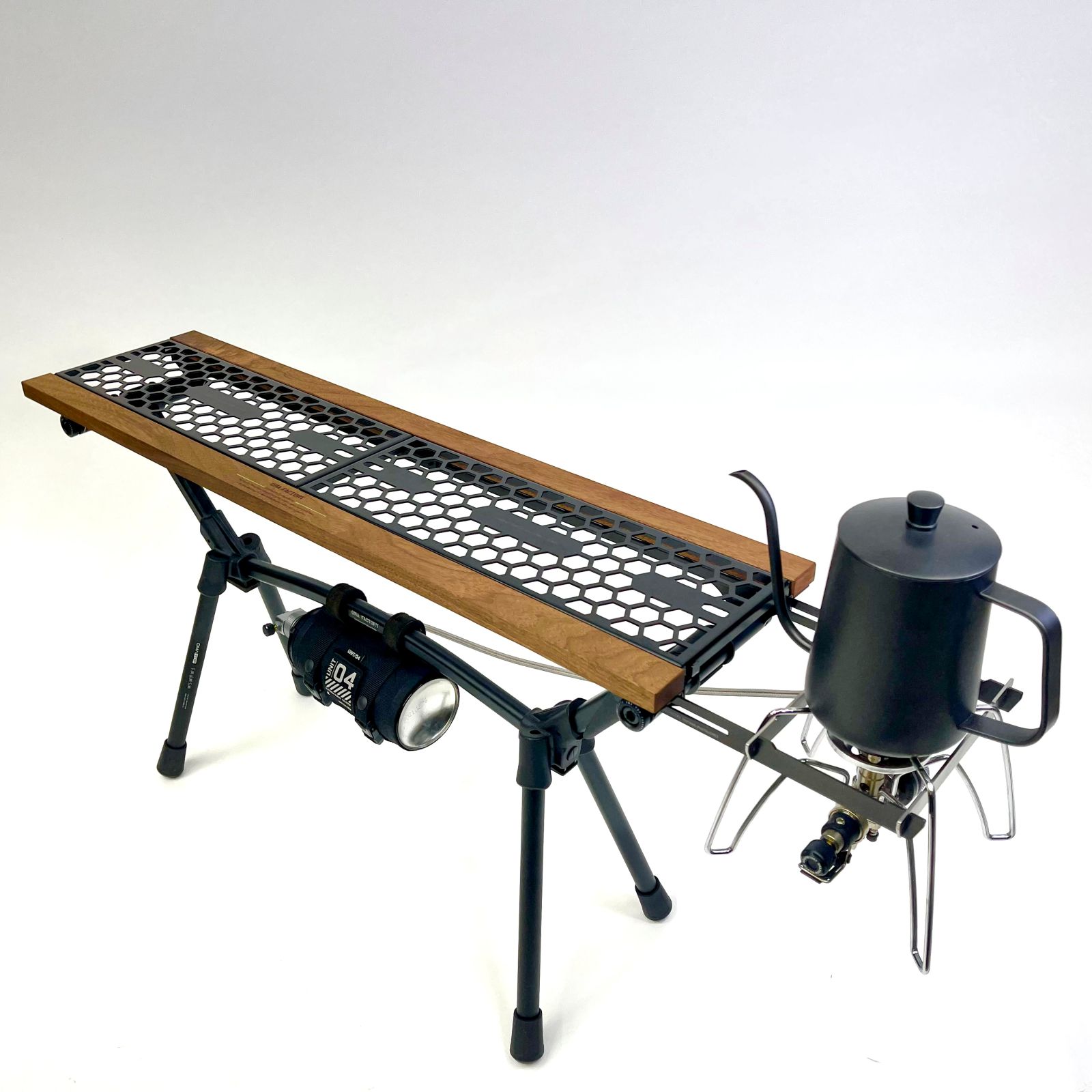 OMA.TOP Walnut | テーブル | OMA Factory