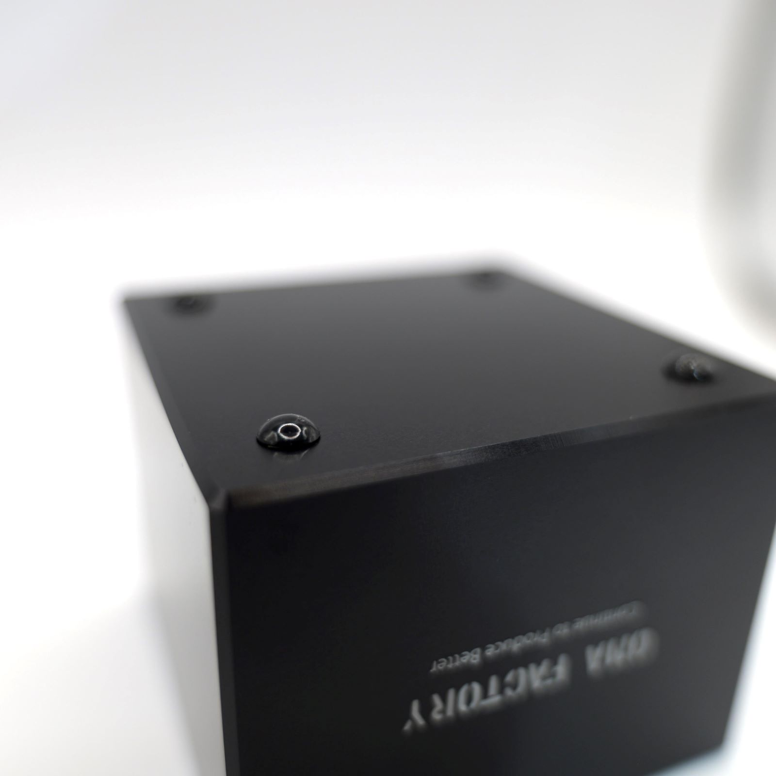 OMA FACTORY 木箱付き OMASU 酒器 OMA FACTORY 木箱付き OMASU 酒器