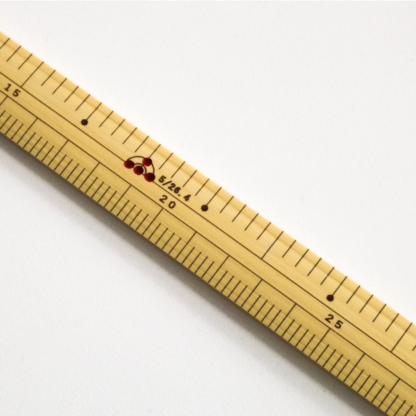 竹尺 1尺 鯨/センチ｜三友教材オンラインショップ おさいほう屋