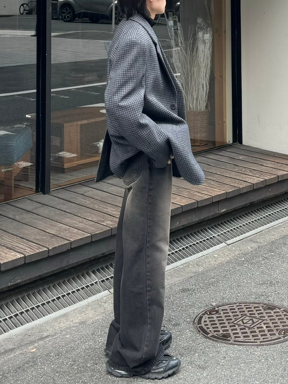 Chikashitsu +】vintage wash bootscut denim pants (2color) | OUR