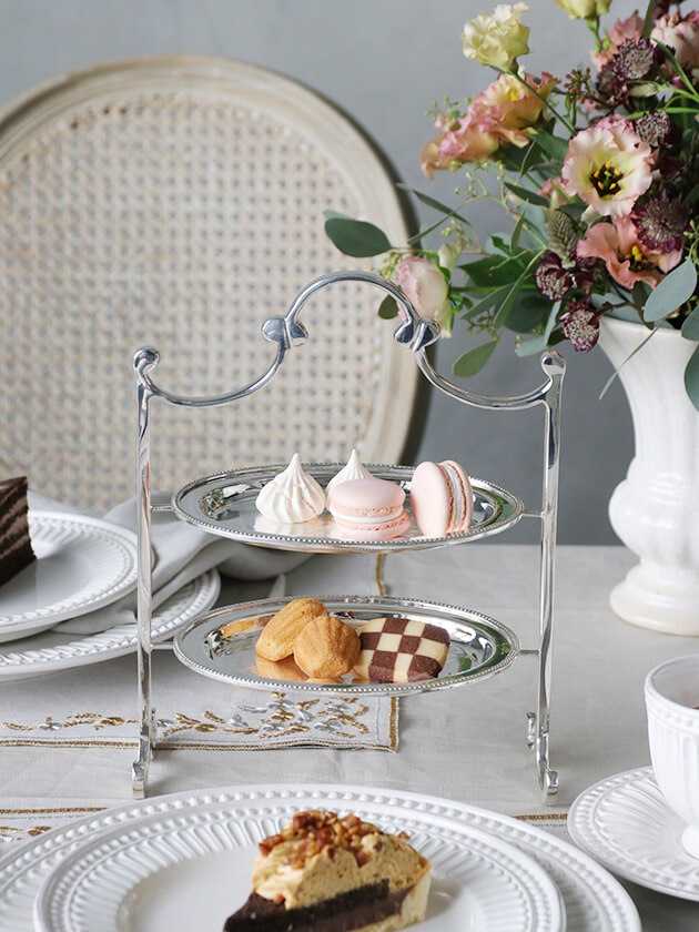 Royal Family ロイヤルファミリー シルバーケーキスタンド2段Ada