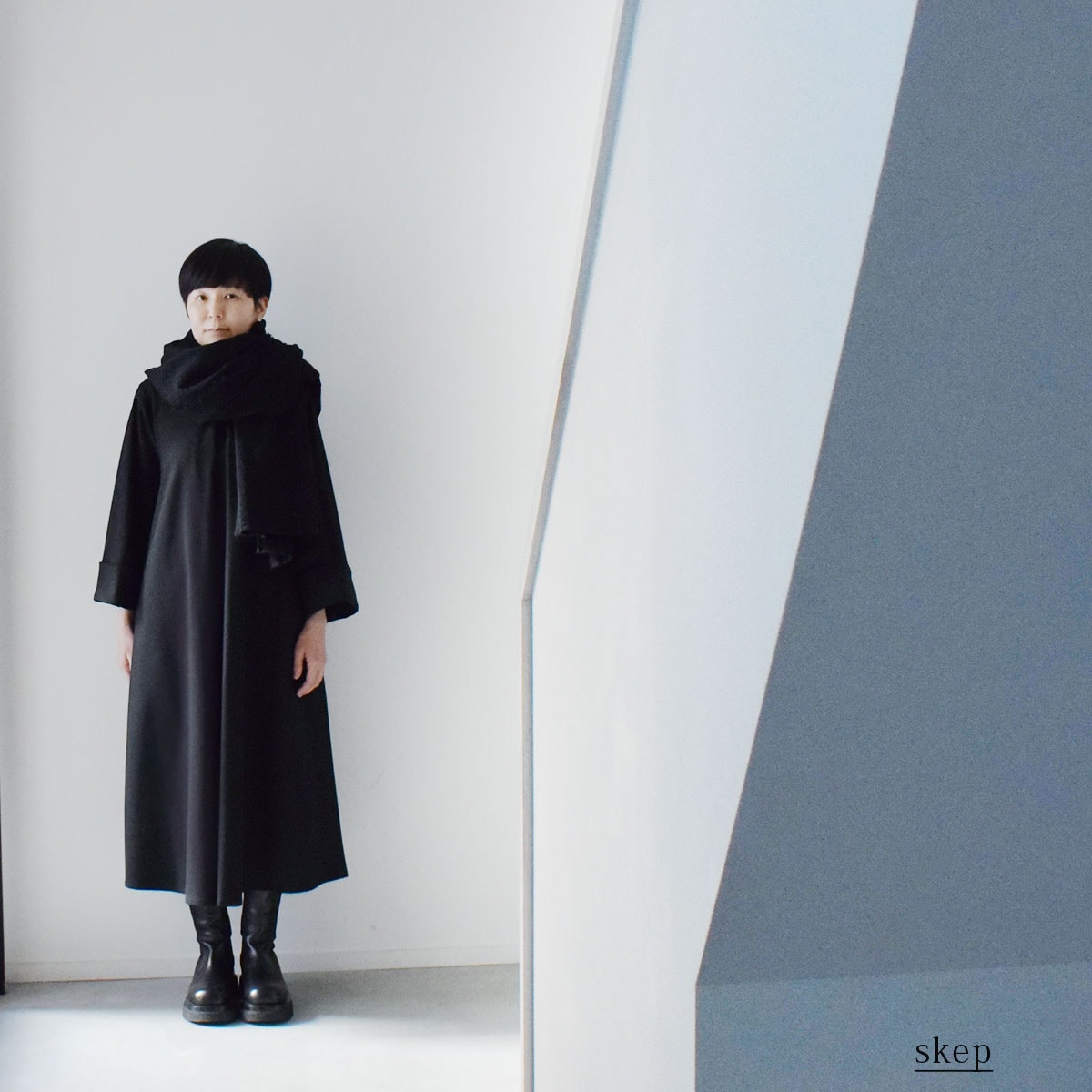 前後タックワンピース（長袖）：黒 | ワンピース | skep