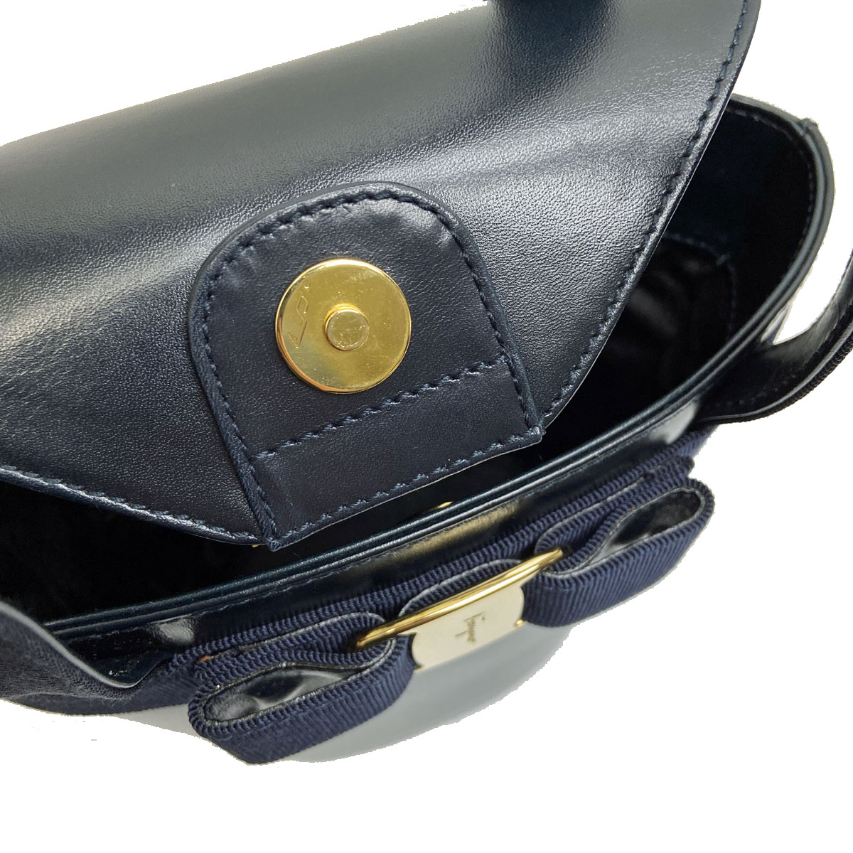 Salvatore Ferragamo フェラガモ ヴァラリボン ハンドバッグ レザー
