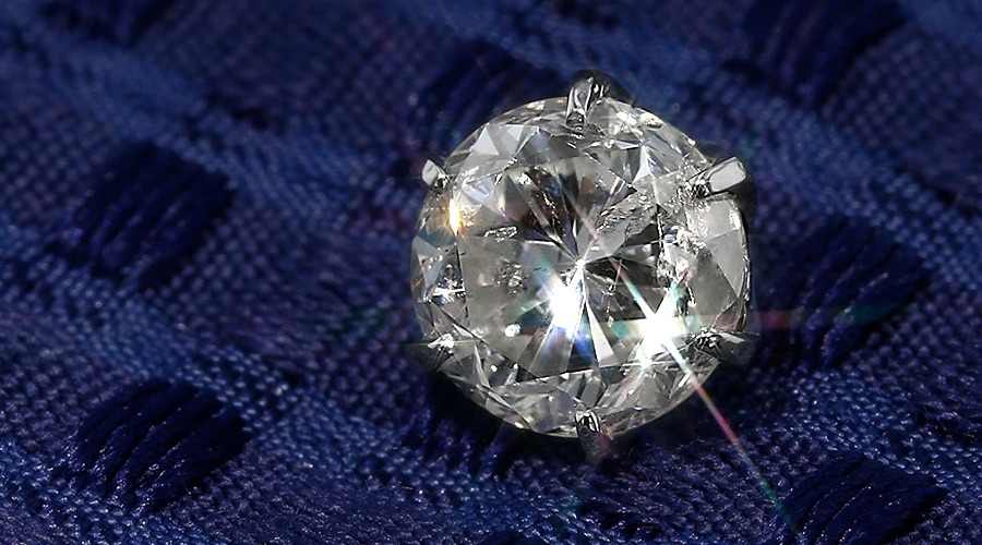 ダイヤモンド ピアス 片耳用 2ct I1 I POOR プラチナ 中央宝石研究所