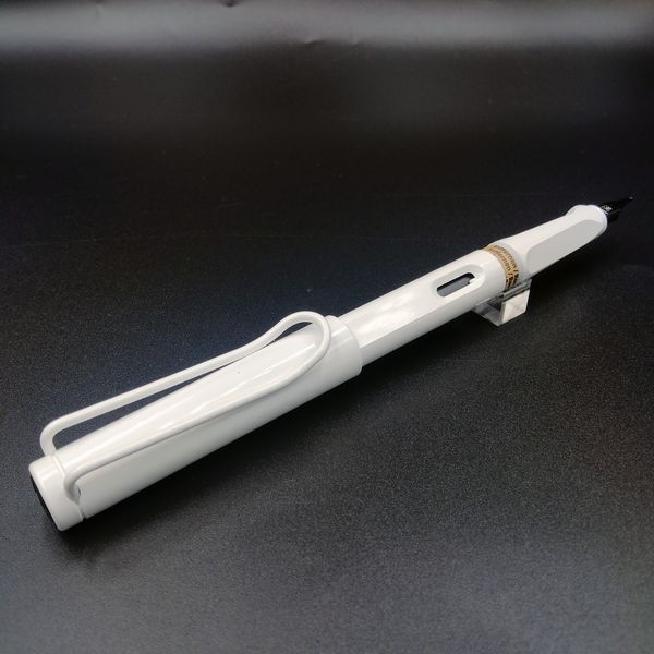 日本限定品 LAMY ラミー サファリ ホワイト ホワイトクリップ L19WTWT