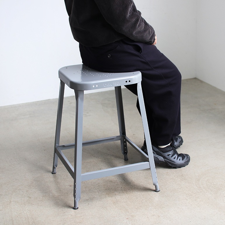 LYON リヨン｜FACTORY STOOL M 通販｜DUPON35