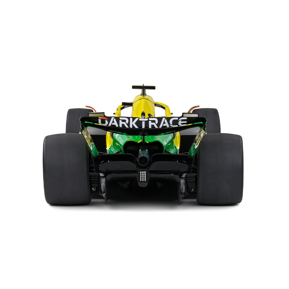 ソリド 1/18スケール マクラーレン MCL38 オスカー ピアストリ 2024年