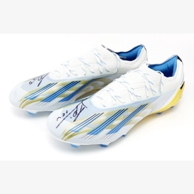 サッカー直筆サイン入りスパイクを販売 - THE DUGOUT