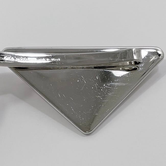 プラダ ヘアピン f-23295 レッド シルバー 1IF051 未使用 新品 メタル