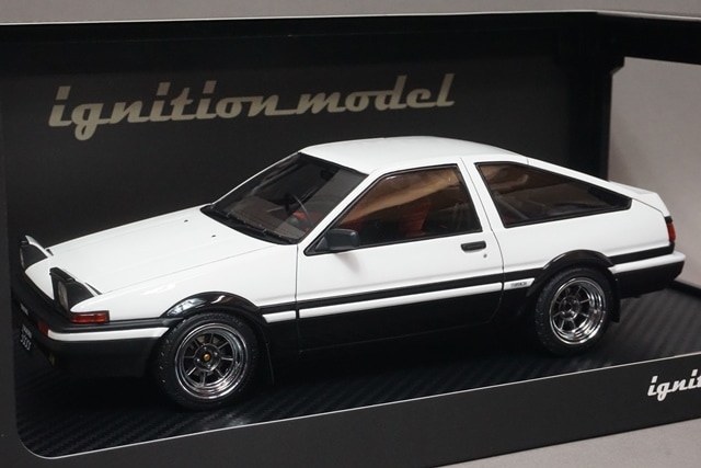 1/18 イグニッションモデル IG2791 トヨタ スプリンター トレノ 3Dr GT