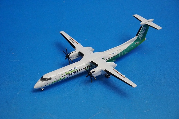 1/400 ボンバルディア Dash 8-Q402 ANA Future Promise JA461A