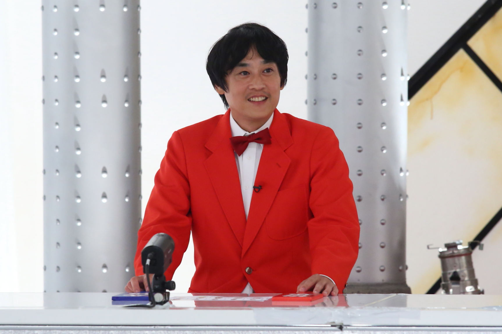 千原ジュニアの座王』「土下座王」発案者のフルーツポンチ村上が初の