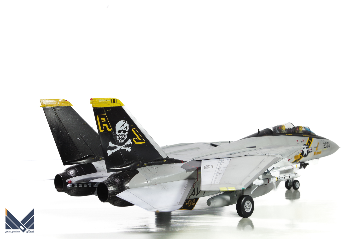 タミヤ 1/48 F-14A トムキャット 完成品TAMIYA | 模型工房M