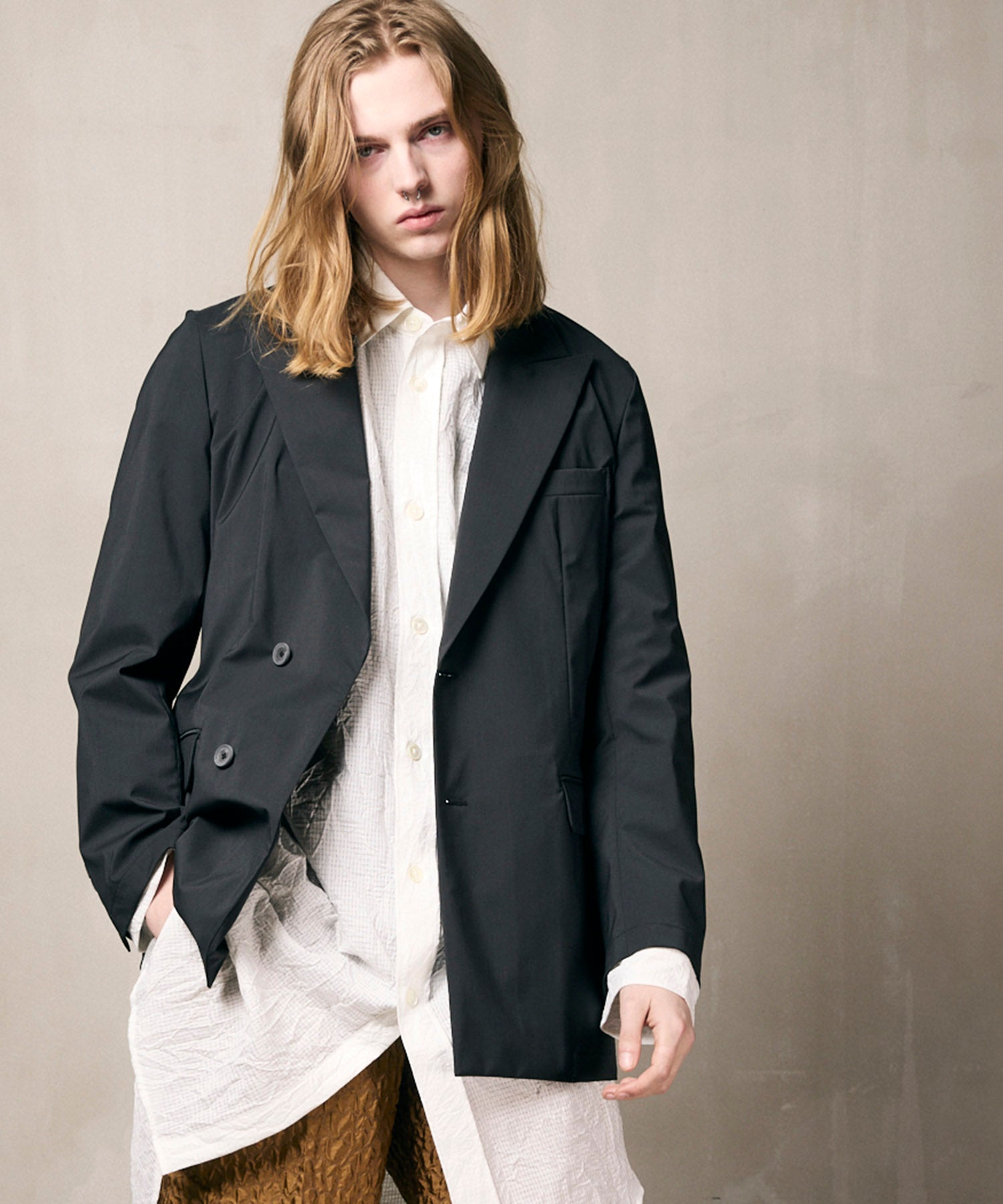 LIMITED EDITION】Dress-Over Peaked Lapel Semi-Double Tailored Jacket