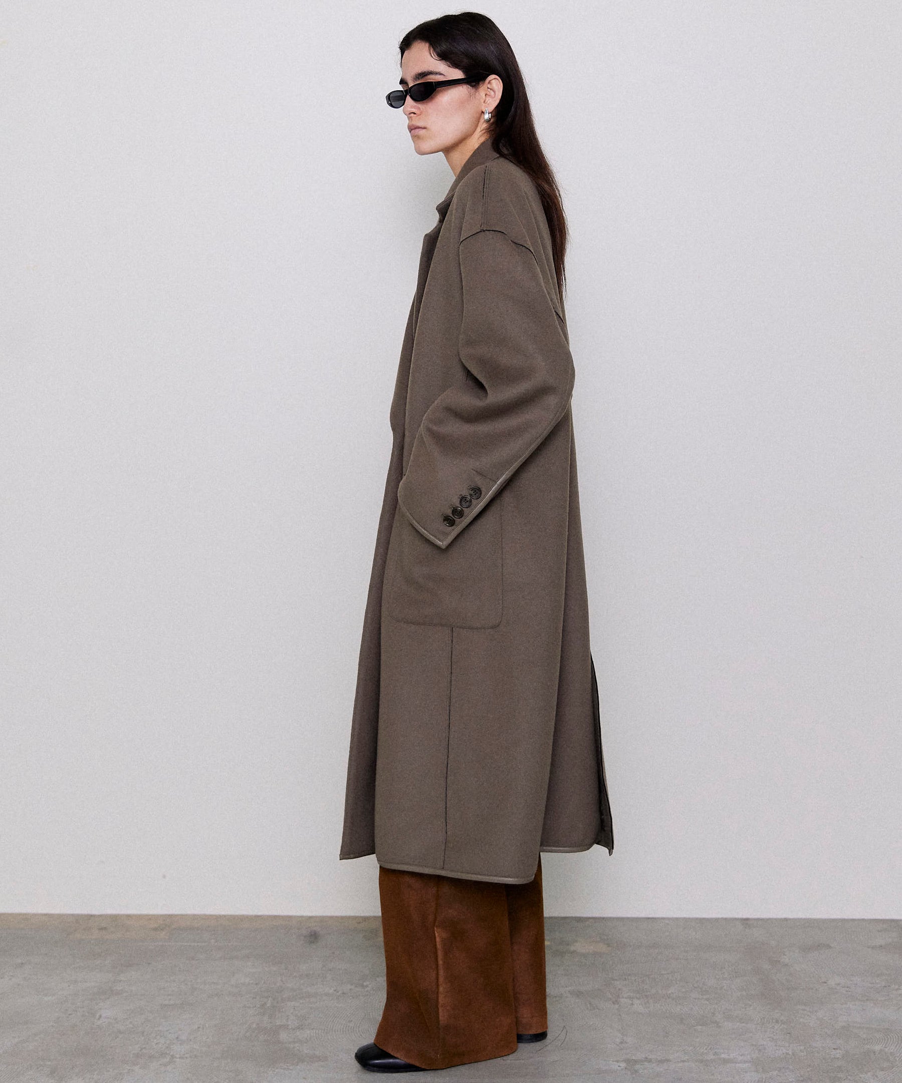 SALE】Cashmere Beaver Chester Coat