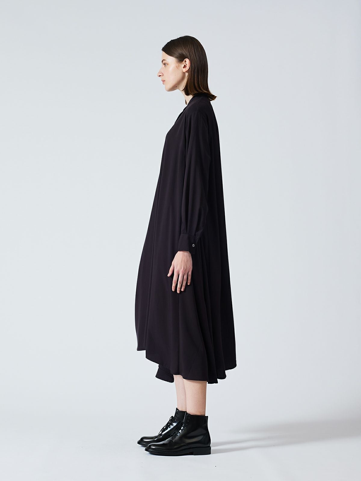 mizuiro ind T/Rスタンドカラーフレアワンピース｜ MARcourt ONLINE