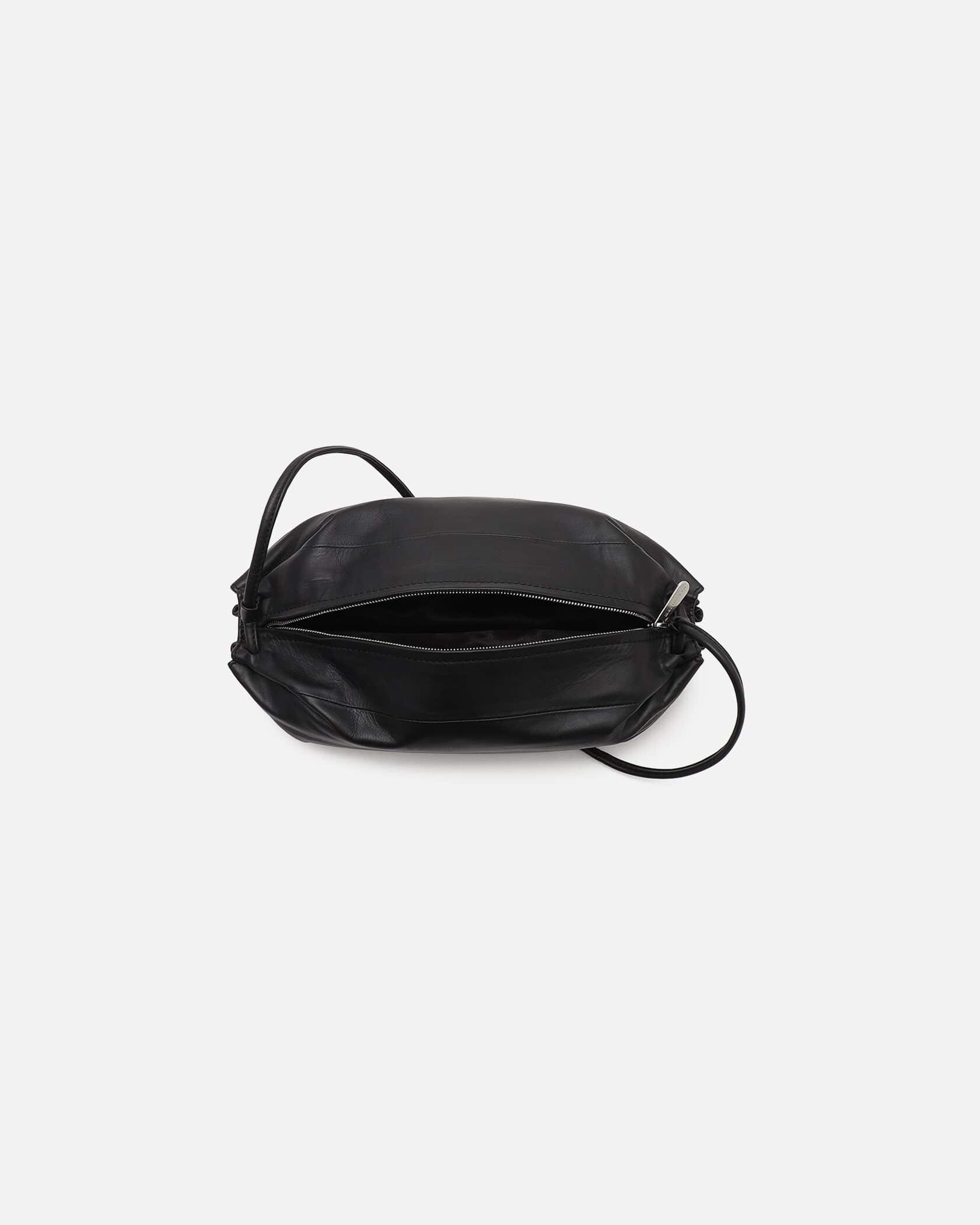 Karla ショルダーバッグ | レザーバッグ | バッグ | Marimekko
