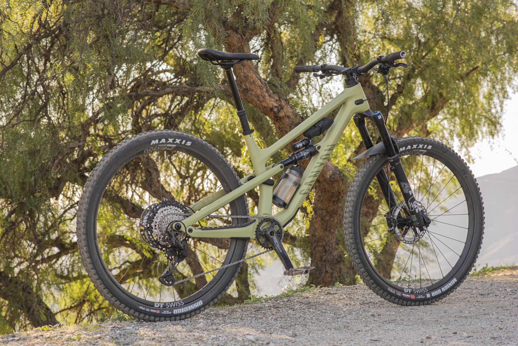 FIRST RIDE CANYON SPECTRAL 125 - Mountain Bike Action Magazine