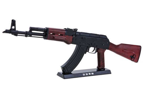 Blackcat Airsoft 1:2 Scale High Precision Mini Model Gun AK47