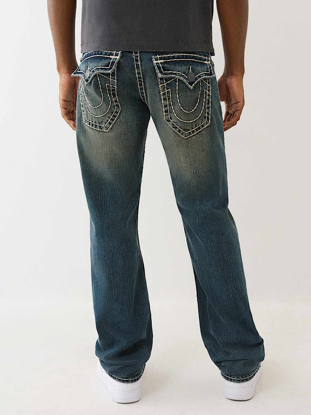 RICKY SUPER T DISTRESSED STRAIGHT JEAN 34