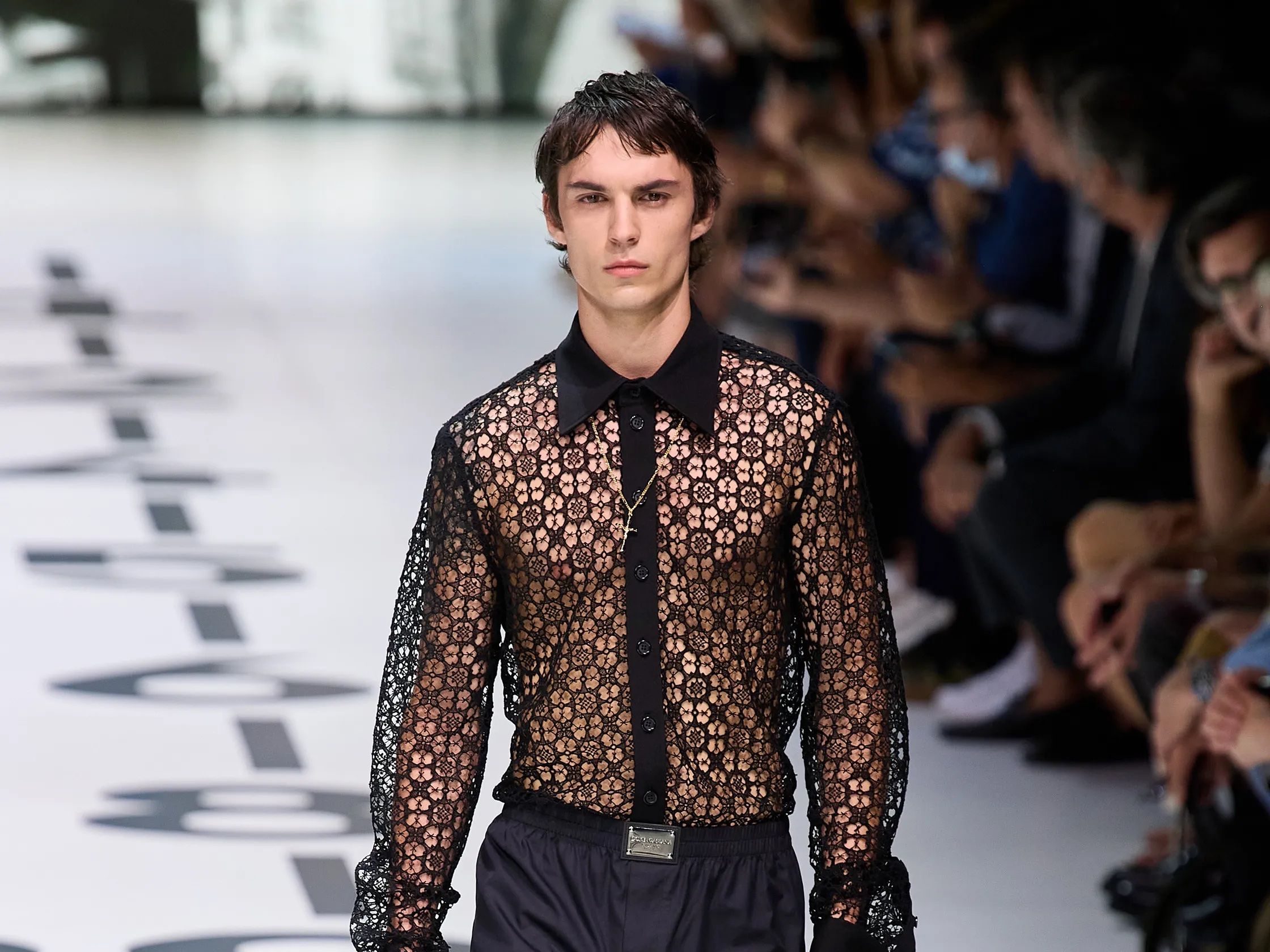 00005-dolce-and-gabbana-