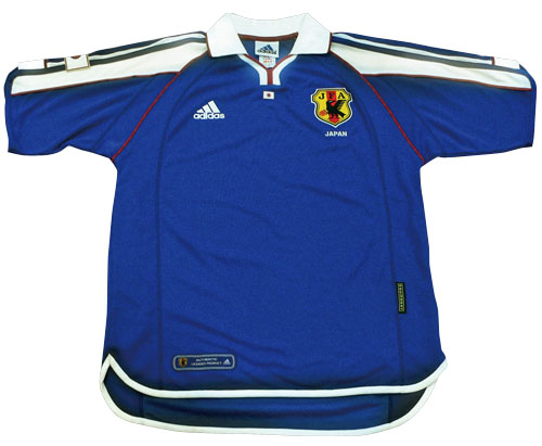 1999年からアディダスが手掛けるサッカー日本代表の歴代ユニホームを