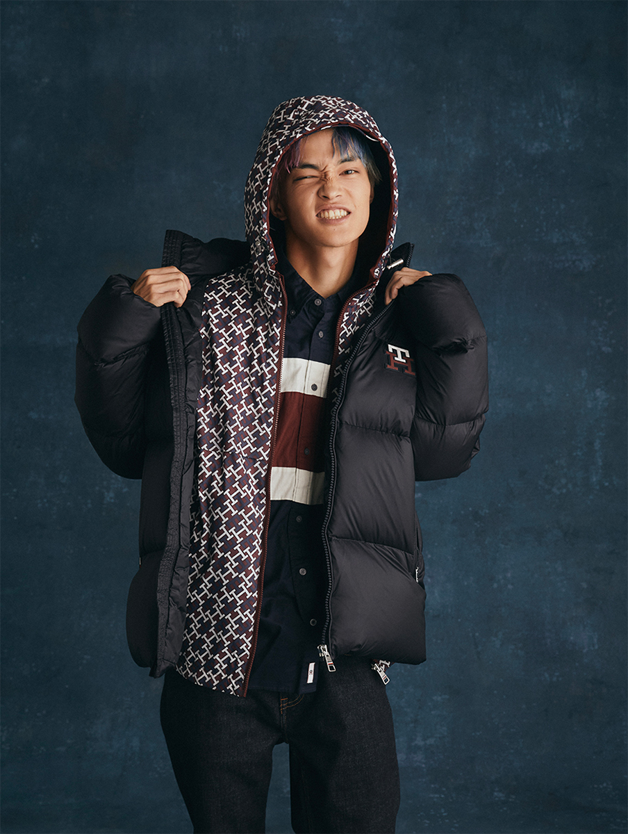 トミー ヒルフィガー」が新ライン「THモノグラム」始動 “ニュー