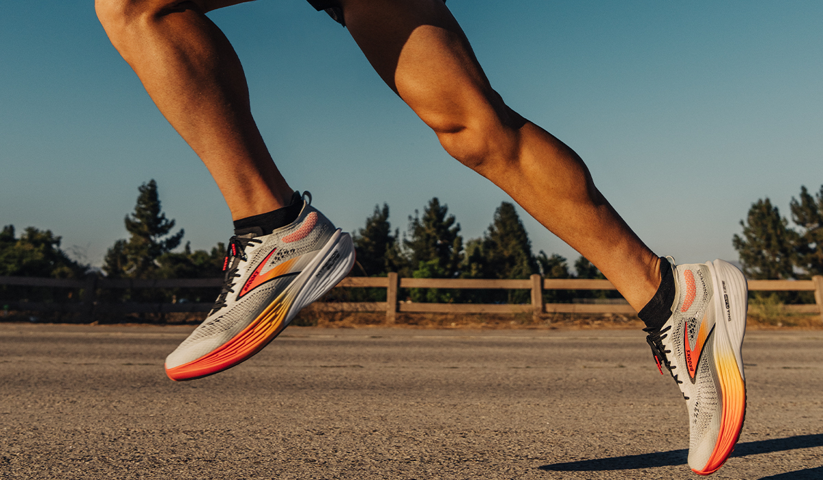 世界陸上王者のジョシュ・カーも 今、プロアスリートが「ブルックス