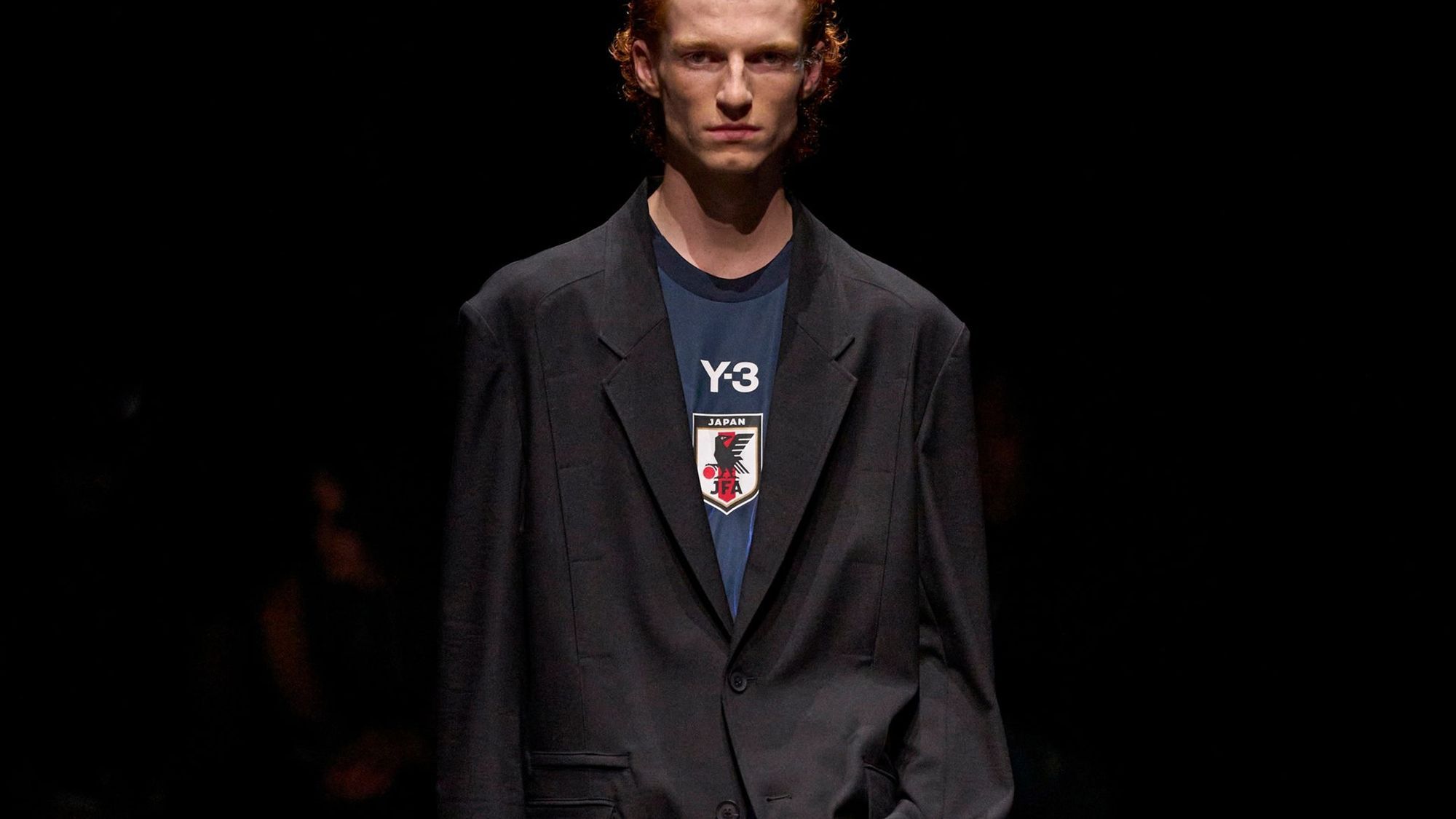 サッカー日本代表コラボユニフォームもお披露目──Y-3 2025年春夏