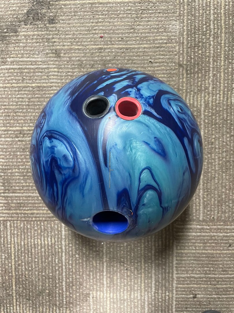⭐️美品⭐️ ブルーコーラルベノム ボウリングボール 15ポンド ブルー