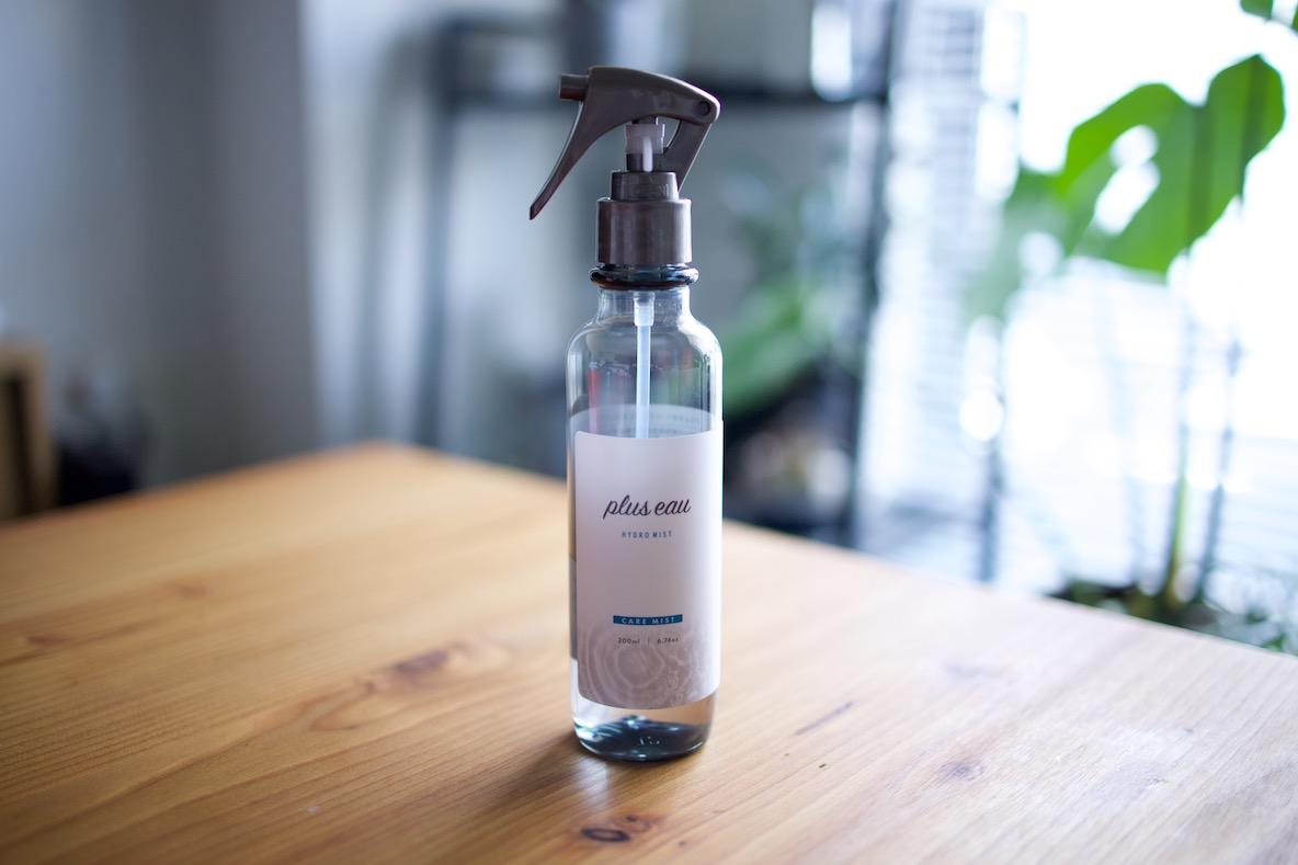 シャンプー・トリートメントの間に使う「魔法のミスト」が、毎朝の寝癖