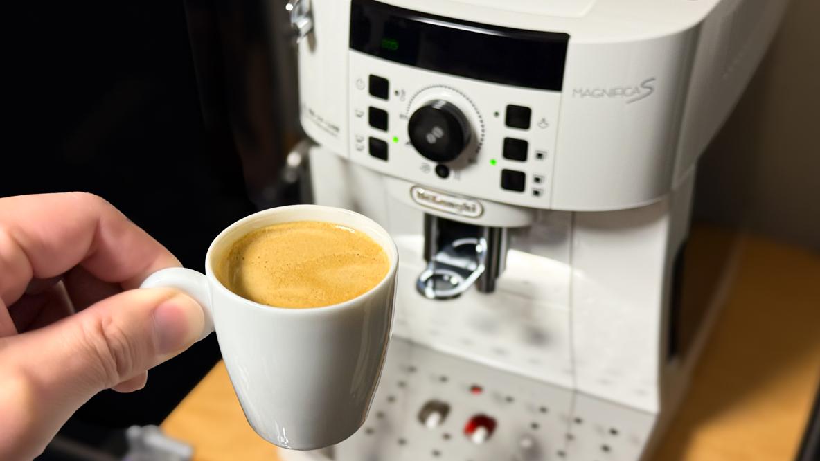 デロンギ「マグニフィカS」で毎朝簡単に美味しいコーヒーを楽しむ方法