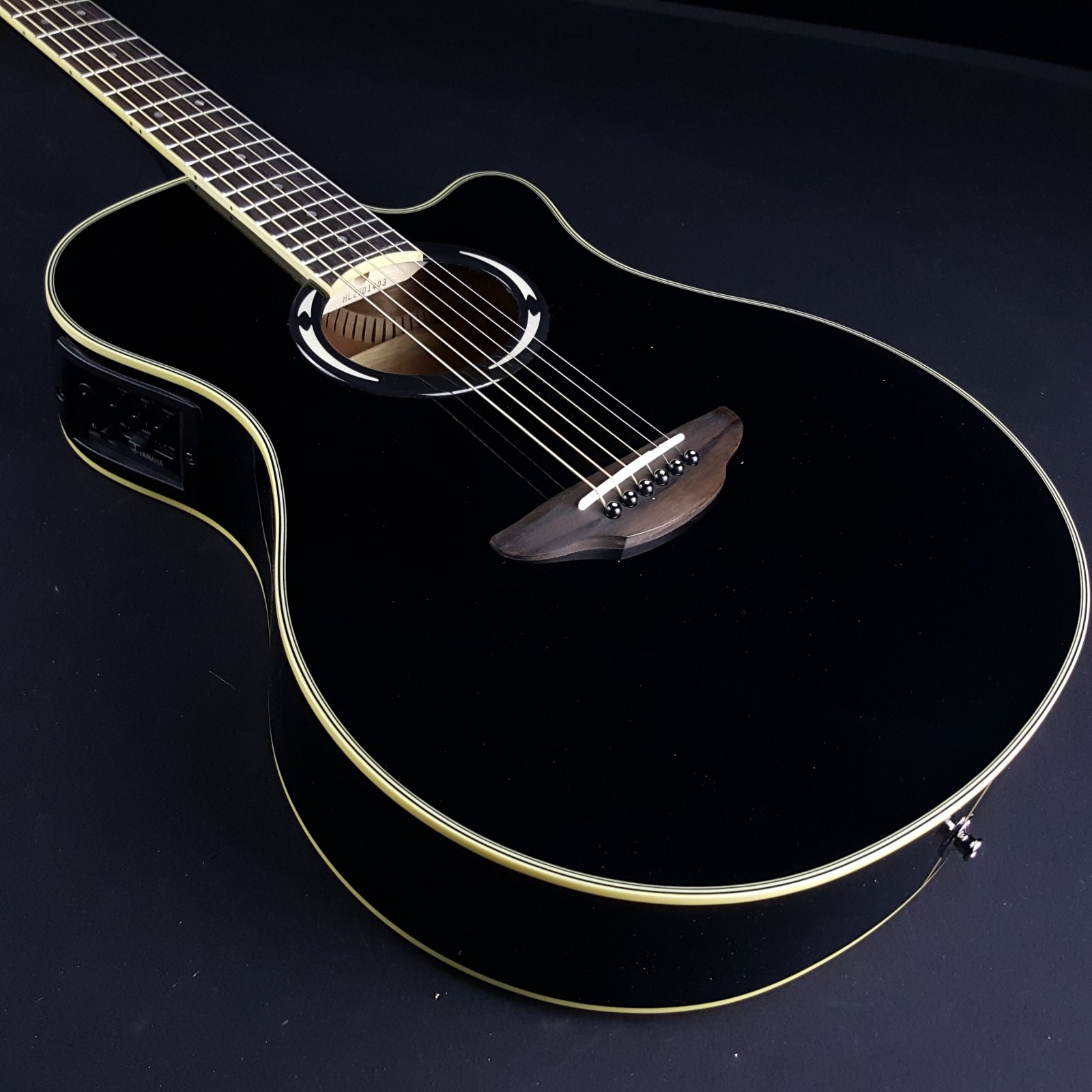 Yamaha APX-500III Black Electric Acoustic Guitar - 086792994123