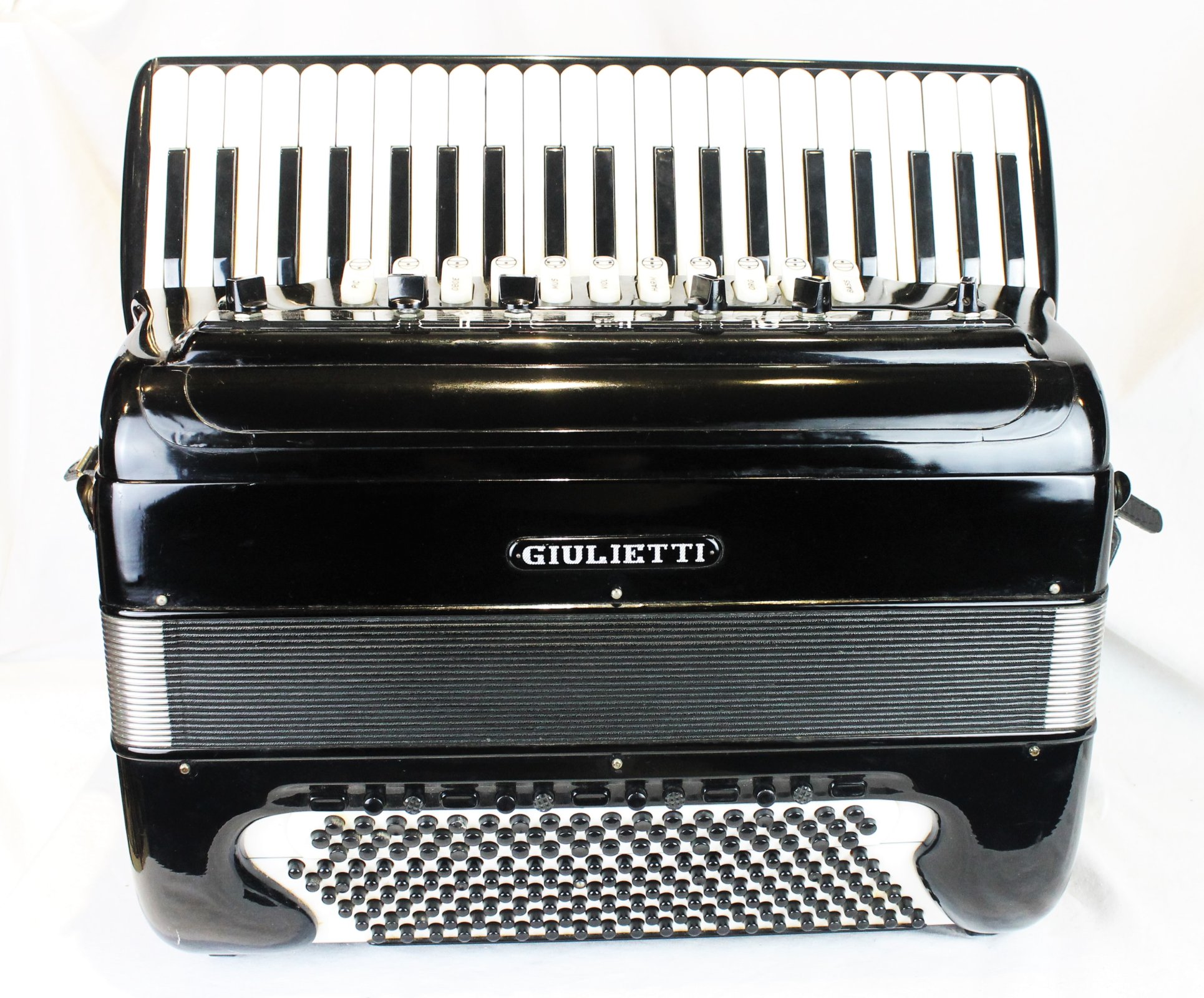 5329 - Black Giulietti Continental Basetti Piano Accordion LMMH 41 175