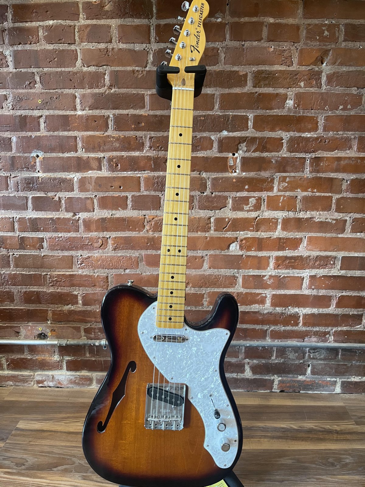 Fender American Vintage 69 Reissue Telecaster Thinline