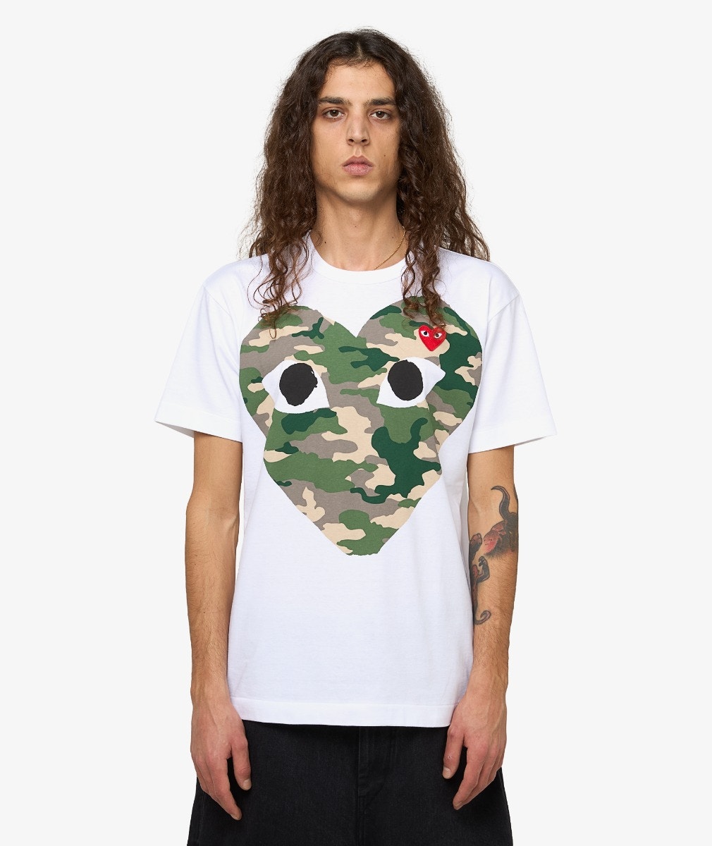 White Comme des Garçons Play Play Camouflage T-Shirt | SVD